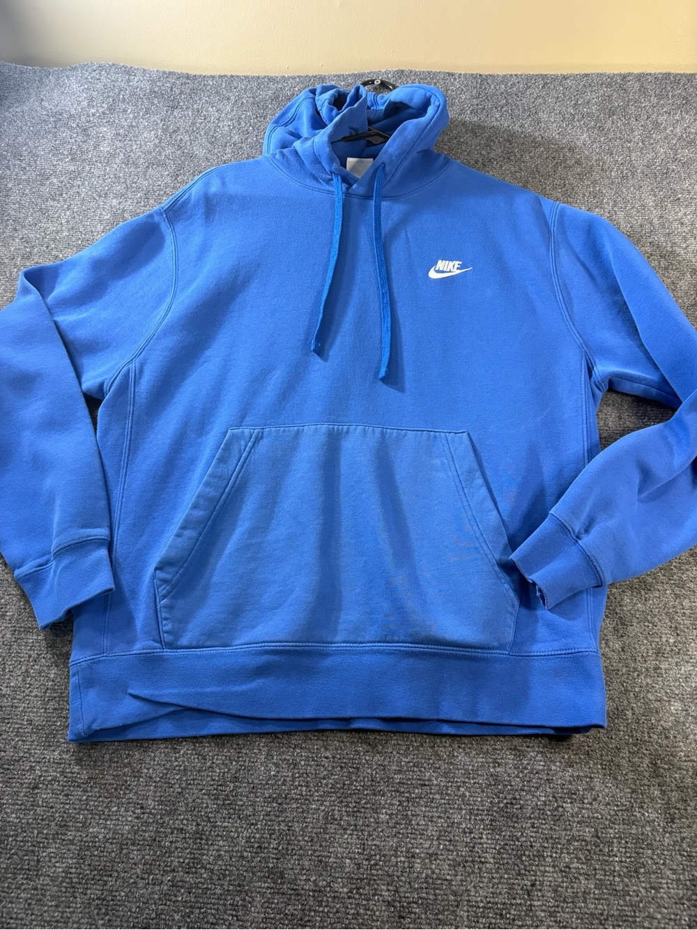 Nike Men's Blue Pullover Hoodie size medium